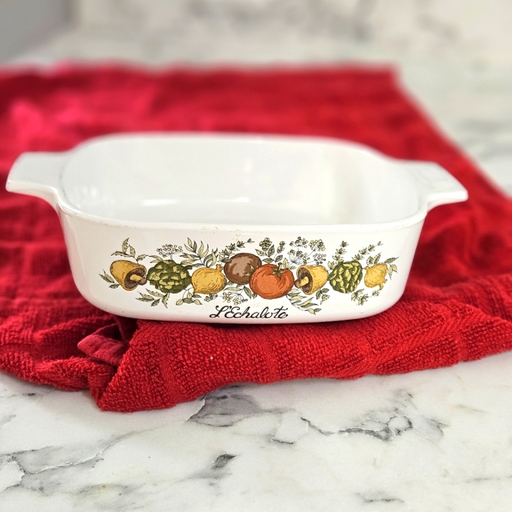 Vintage CorningWare L'Echalote 1 Quart Casserole dish,  "Spice of Life" A-1-B